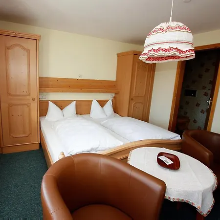 בית הארחה Gaestehaus Klingele *