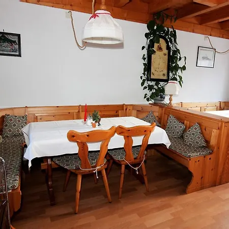 Gaestehaus Klingele Pensjonat 3*